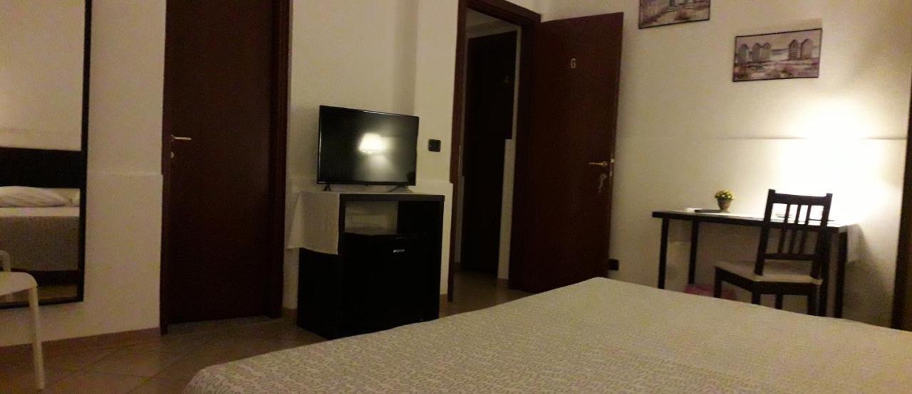Fontanarossa Airport Homestay *