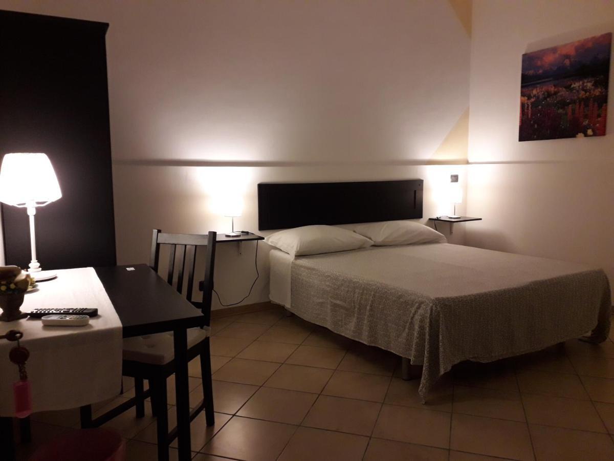 Homestay Fontanarossa Airport *